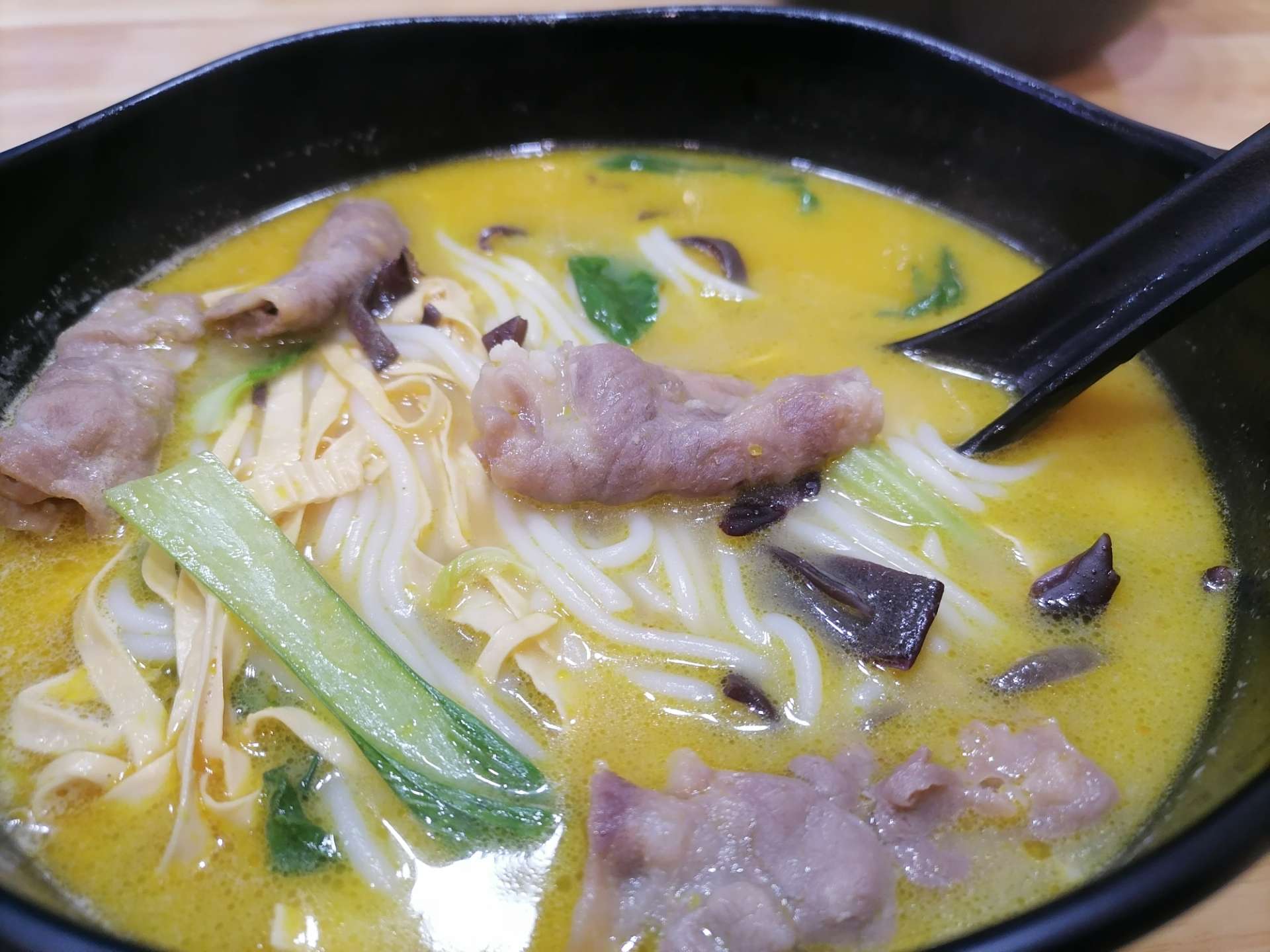 每日工作餐#金汤肥牛米线